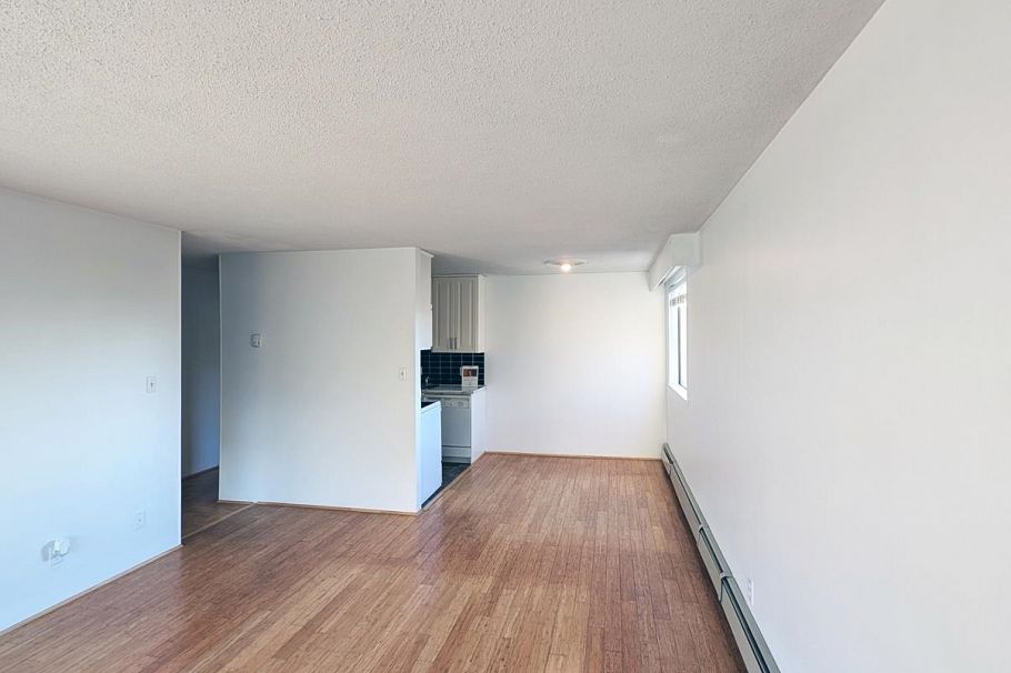 105 275 W 2nd Street North Vancouver, BC - 20