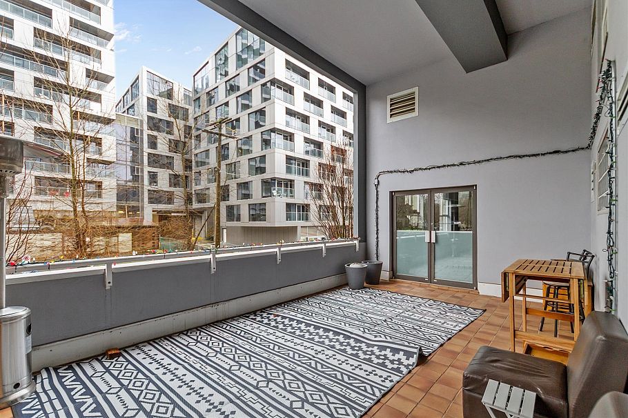 2302 1500 Howe Street Vancouver, BC - 20