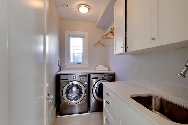 4248 W 10th Avenue Vancouver, BC - 11