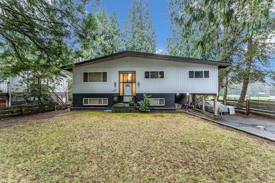 1707 Dempsey Road North Vancouver, BC - 2