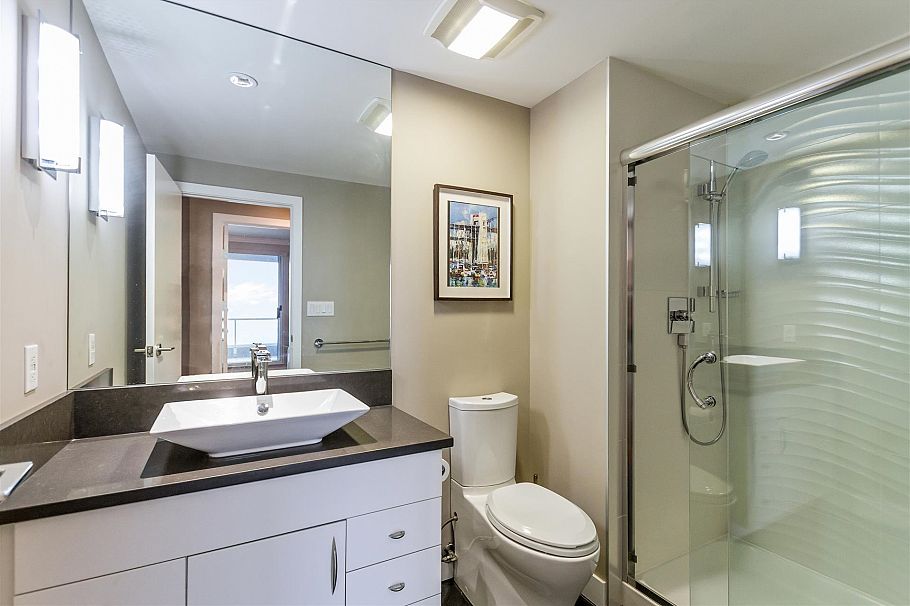 2302 1500 Howe Street Vancouver, BC - 15