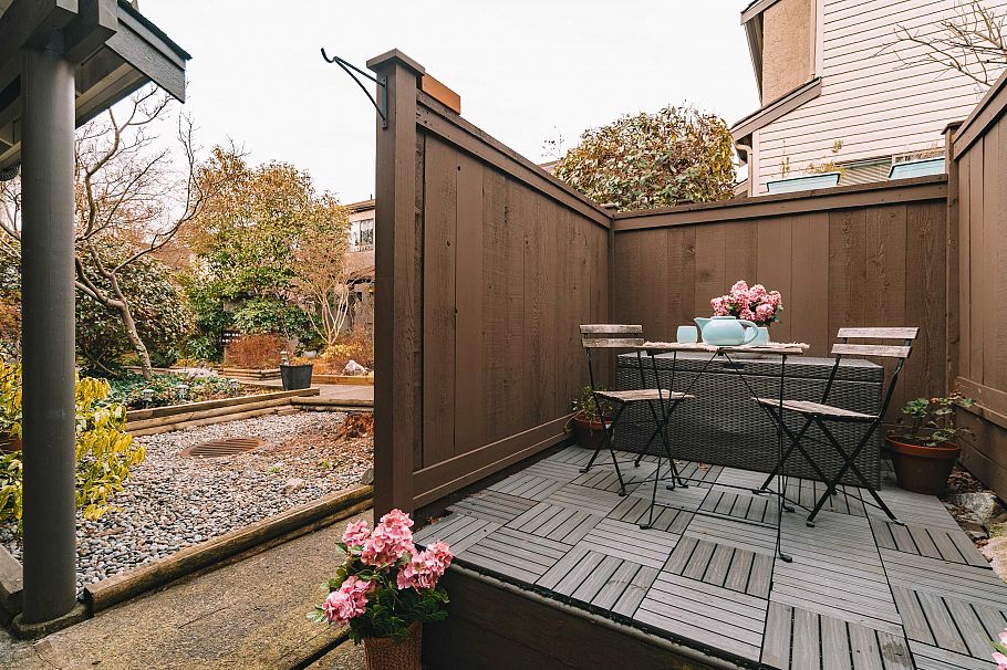 19 230 W 14th Street North Vancouver, BC - 5