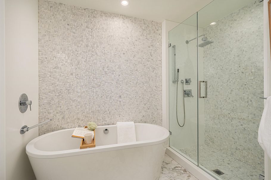 4068 W 15th Avenue Vancouver, BC - 19