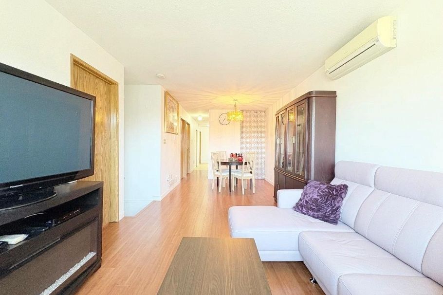 2038 Napier Street Vancouver, BC - 1