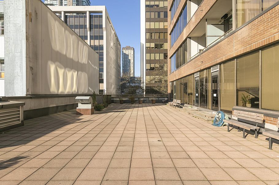 908 1010 Howe Street Vancouver, BC - 25