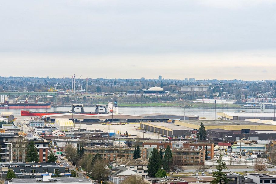 2106 1550 Fern Street North Vancouver, BC - 30