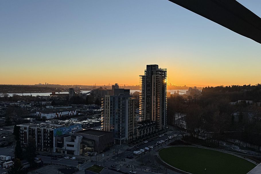 2106 1550 Fern Street North Vancouver, BC - 27