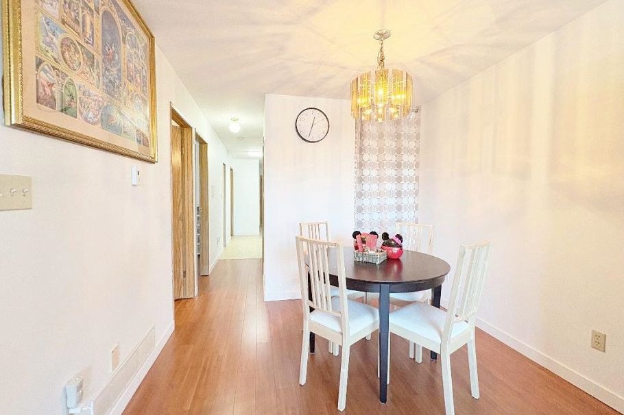 2038 Napier Street Vancouver, BC - 4