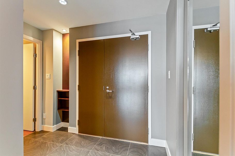 2302 1500 Howe Street Vancouver, BC - 16