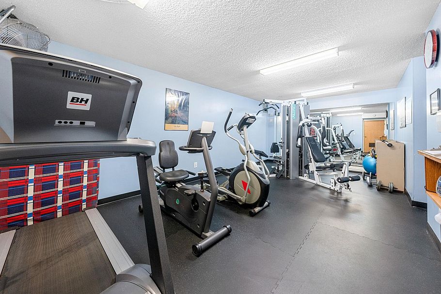 706 145 St. Georges Avenue North Vancouver, BC - 19