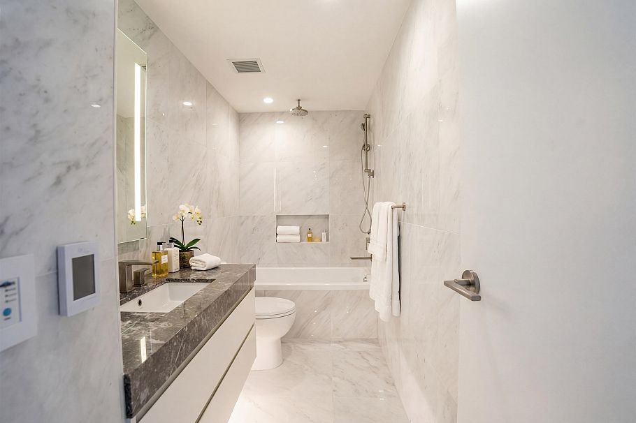 612 7418 Paulson Street Vancouver, BC - 4