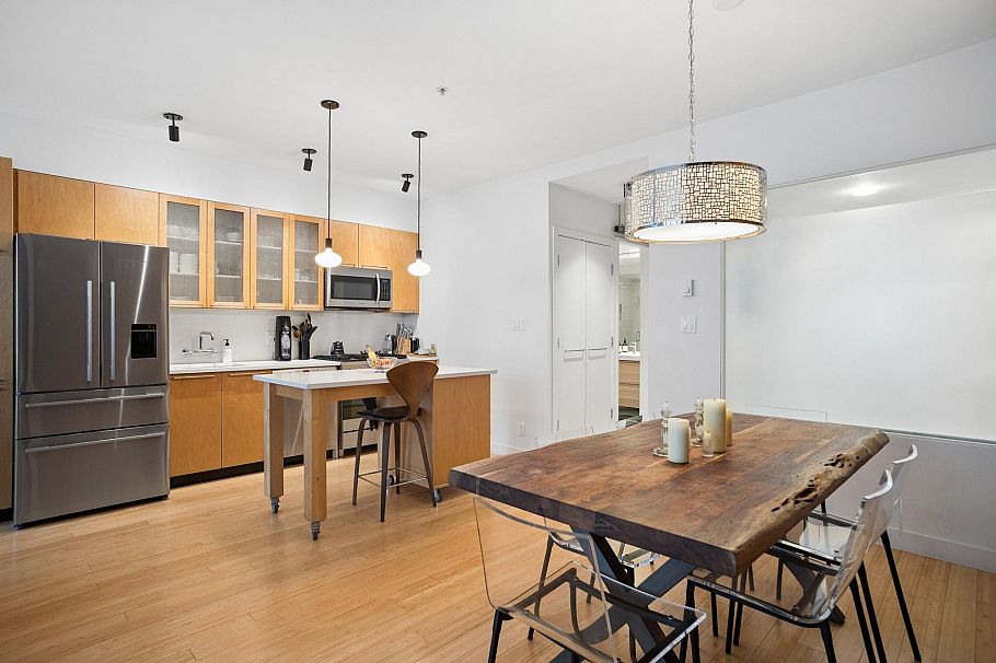 401 1072 Hamilton Street Vancouver, BC - 18