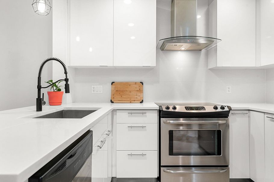 107 733 W 3rd Street North Vancouver, BC - 13