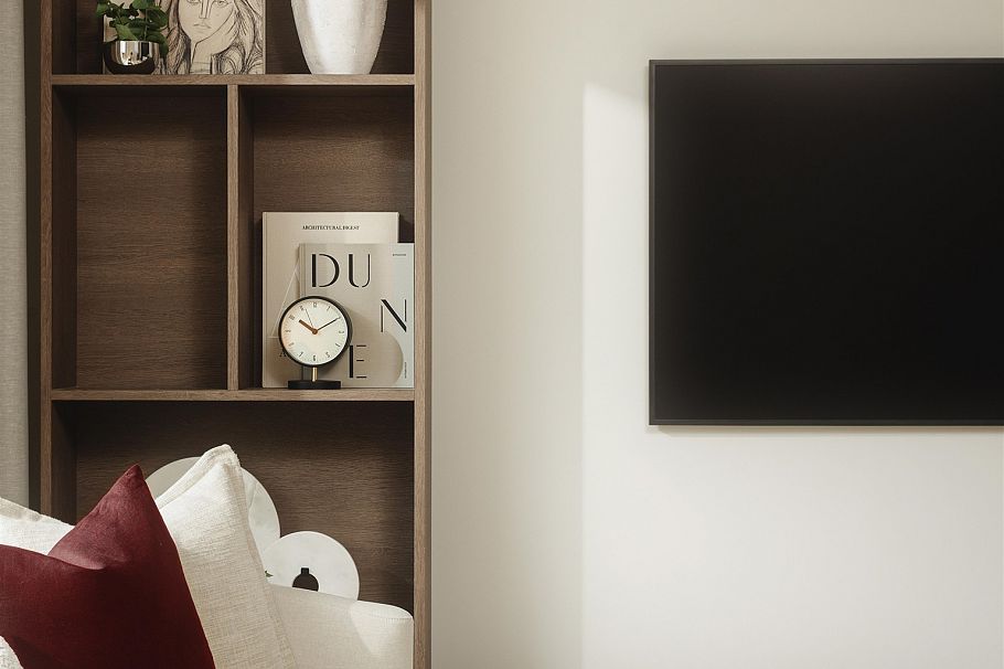 380 W 45th Avenue Vancouver, BC - 2