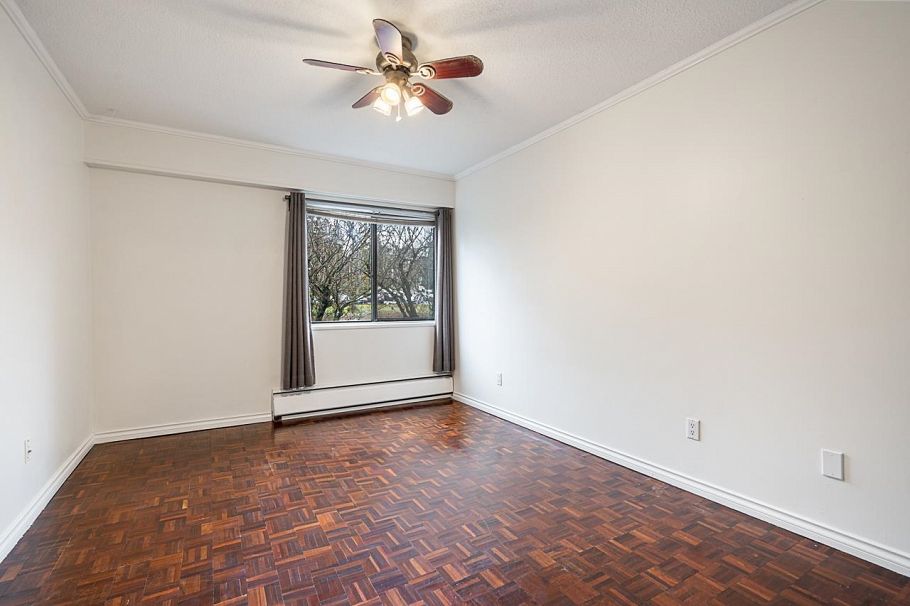 208 211 W 3rd Street North Vancouver, BC - 19