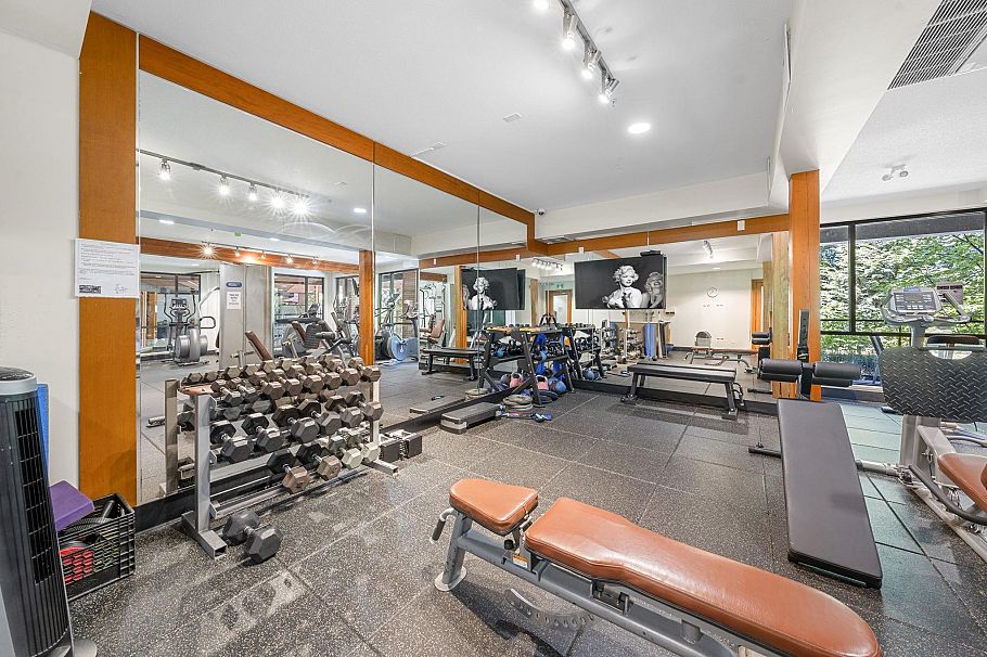 107 733 W 3rd Street North Vancouver, BC - 39