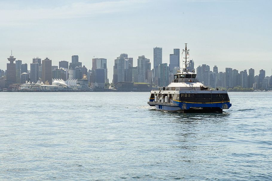 1001 124 W 1st Street North Vancouver, BC - 26