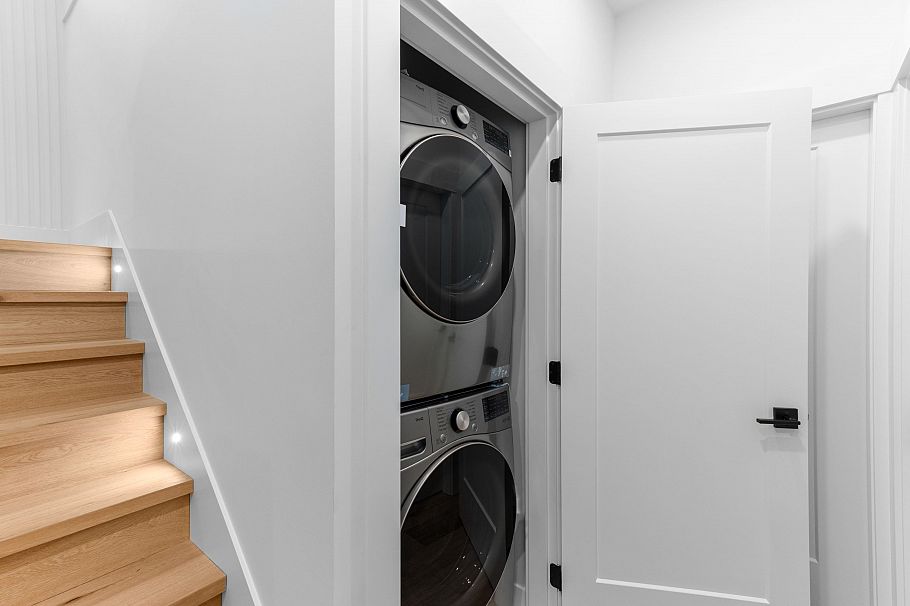 1 4549 W 11th Avenue Vancouver, BC - 30