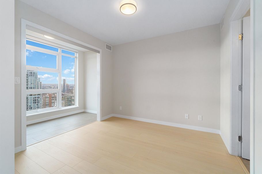 2307 1351 Continental Street Vancouver, BC - 27