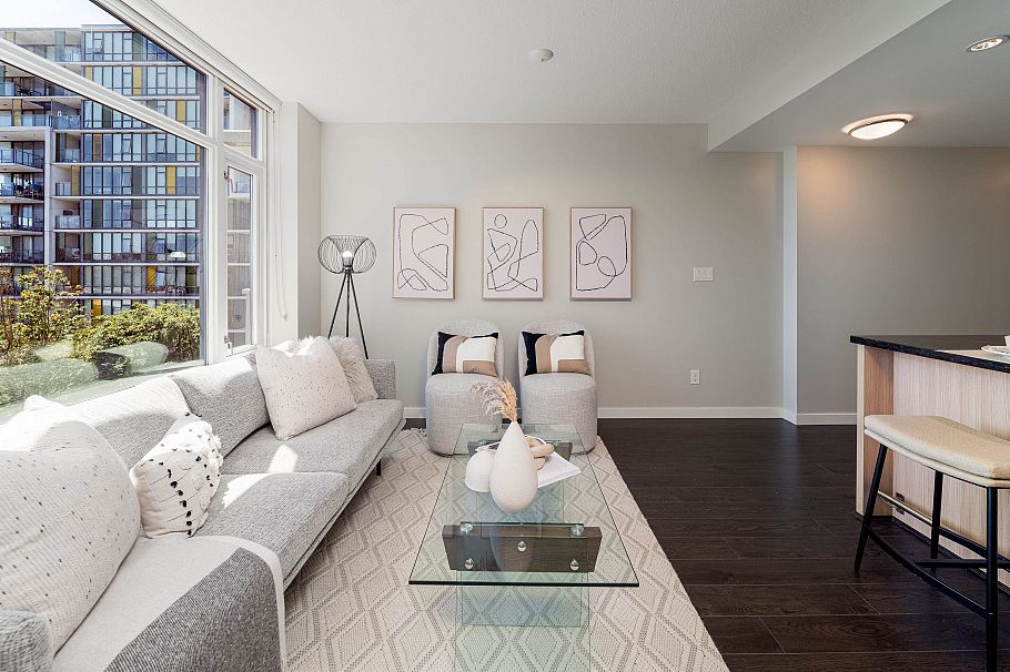 902 138 W 1st Avenue Vancouver, BC - 4