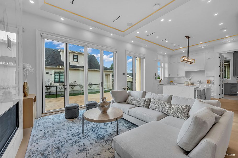 2246 W 20th Avenue Vancouver, BC - 13