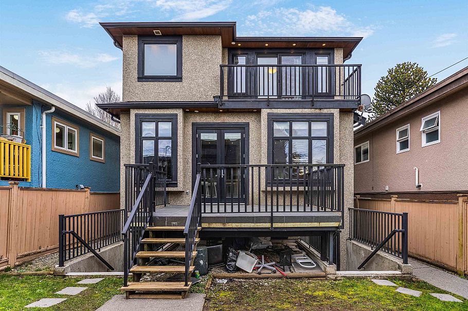 6387 Prince Albert Street Vancouver, BC - 30