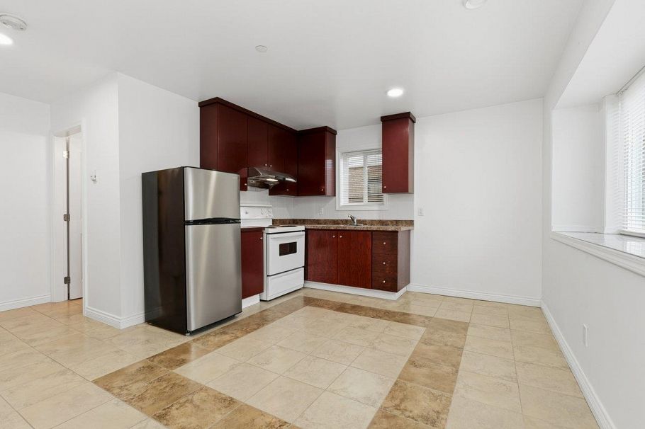 1115 Boundary Road Vancouver, BC - 26