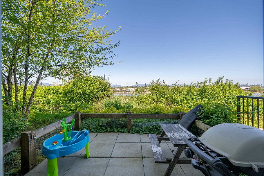 70 10199 River Drive Richmond, BC - 25