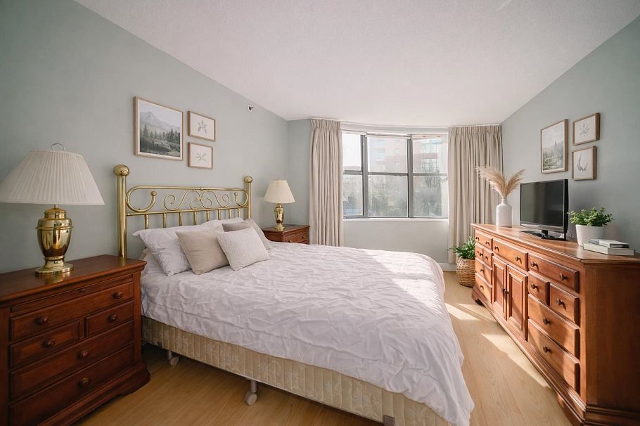 302 518 W 14th Avenue Vancouver, BC - 8