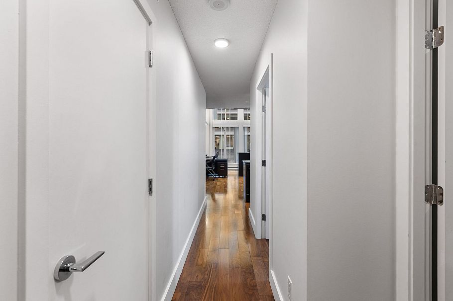 409 610 Granville Street Vancouver, BC - 16