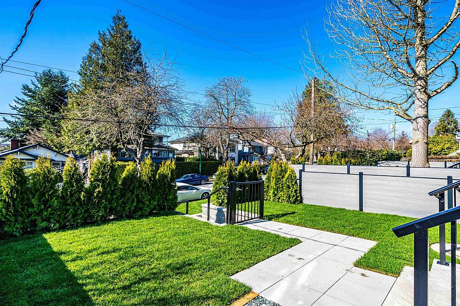 8192 Cartier Street Vancouver, BC - 38