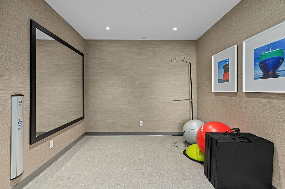 310 755 Harbourside Drive North Vancouver, BC - 20