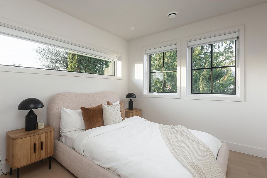 2136 E 10th Avenue Vancouver, BC - 15