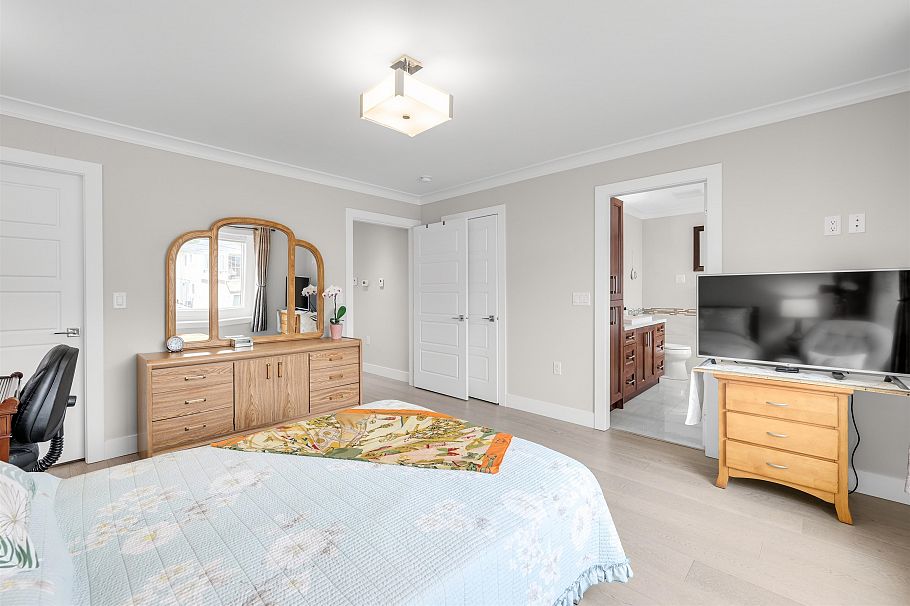 3933 Union Street Burnaby, BC - 20