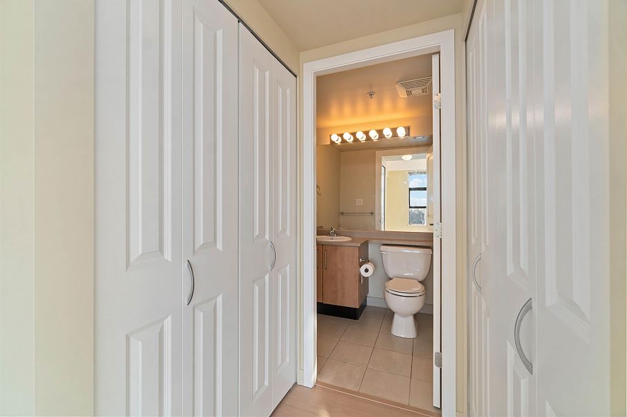 2009 5380 Oben Street Vancouver, BC - 27