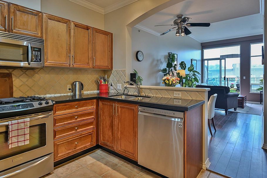 407 2175 Salal Drive Vancouver, BC - 3