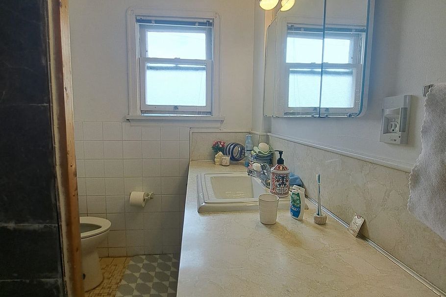 3995 Slocan Street Vancouver, BC - 14