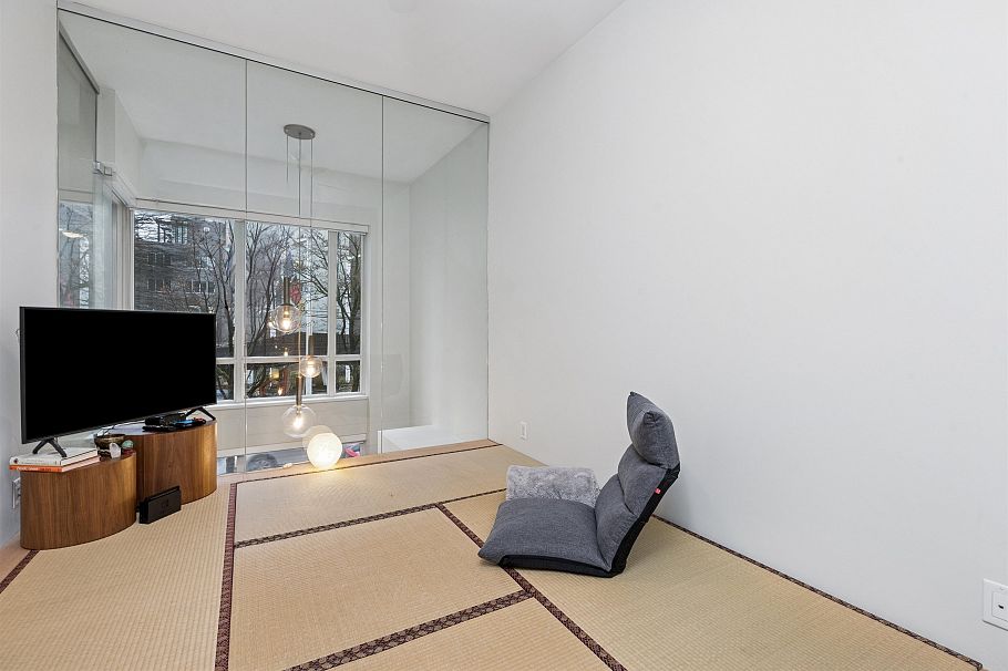 863 Richards Street Vancouver, BC - 21