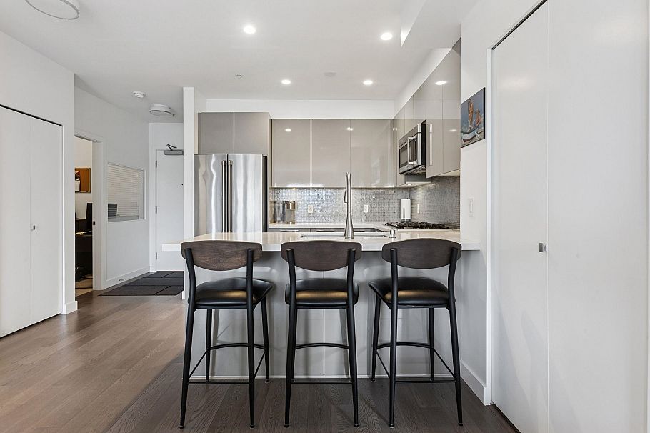 609 10177 River Drive Richmond, BC - 12