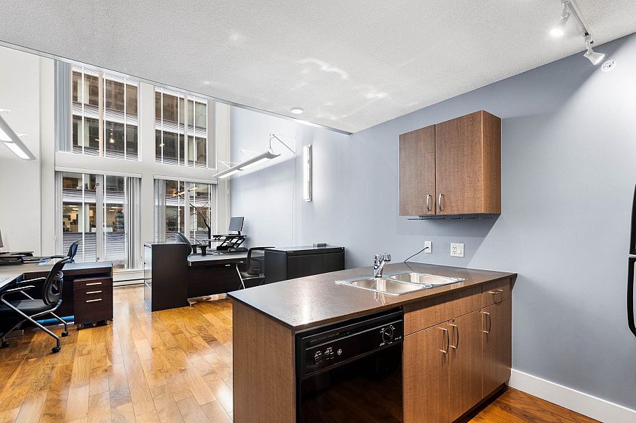 409 610 Granville Street Vancouver, BC - 12