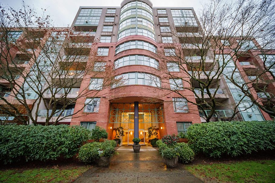 302 518 W 14th Avenue Vancouver, BC - 13