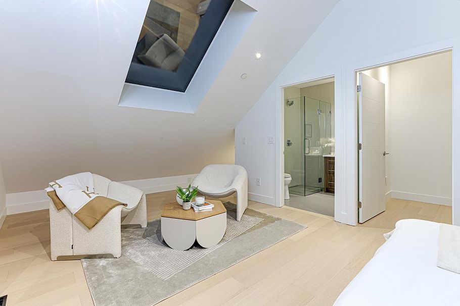 1 944 E 13 Avenue Vancouver, BC - 17