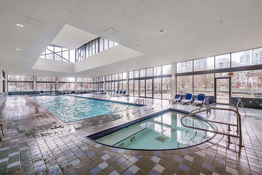 1001 1009 Expo Boulevard Vancouver, BC - 19