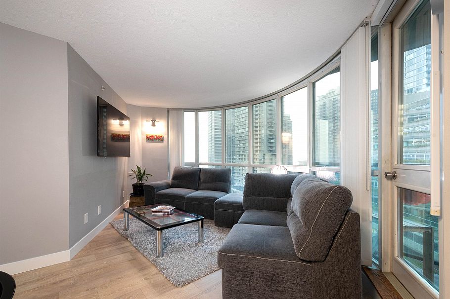 806 555 Jervis Street Vancouver, BC - 5