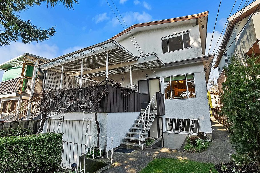 478 E 53rd Avenue Vancouver, BC - 27