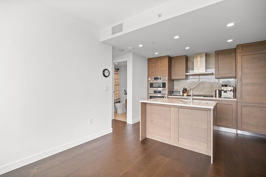 602 5629 Birney Avenue Vancouver, BC - 5