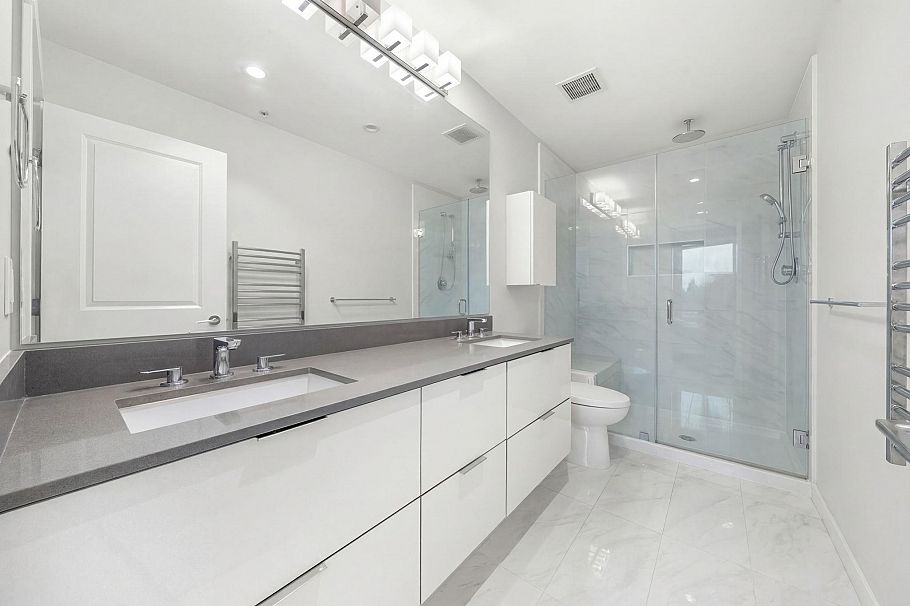 503 2632 Library Lane North Vancouver, BC - 16