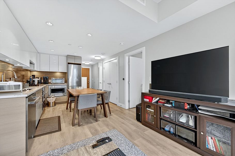 406 3451 Sawmill Crescent Vancouver, BC - 18