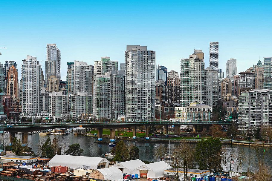 1609 1788 Columbia Street Vancouver, BC - 1