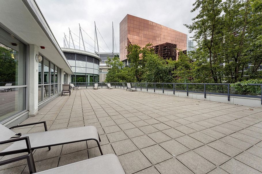 1711 939 Expo Boulevard Vancouver, BC - 20